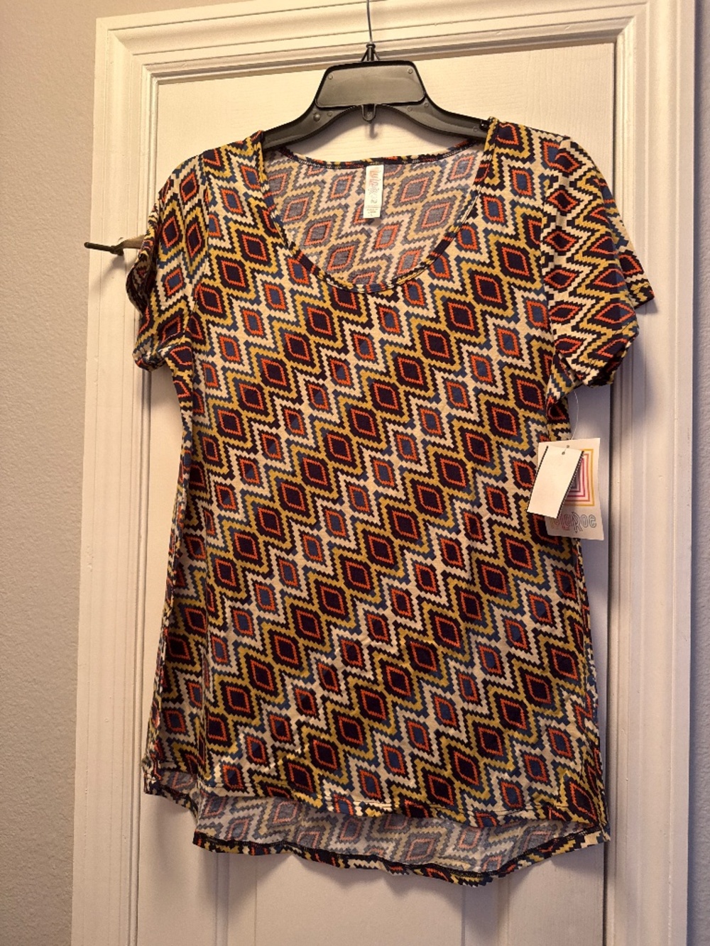 Lularoe shirt